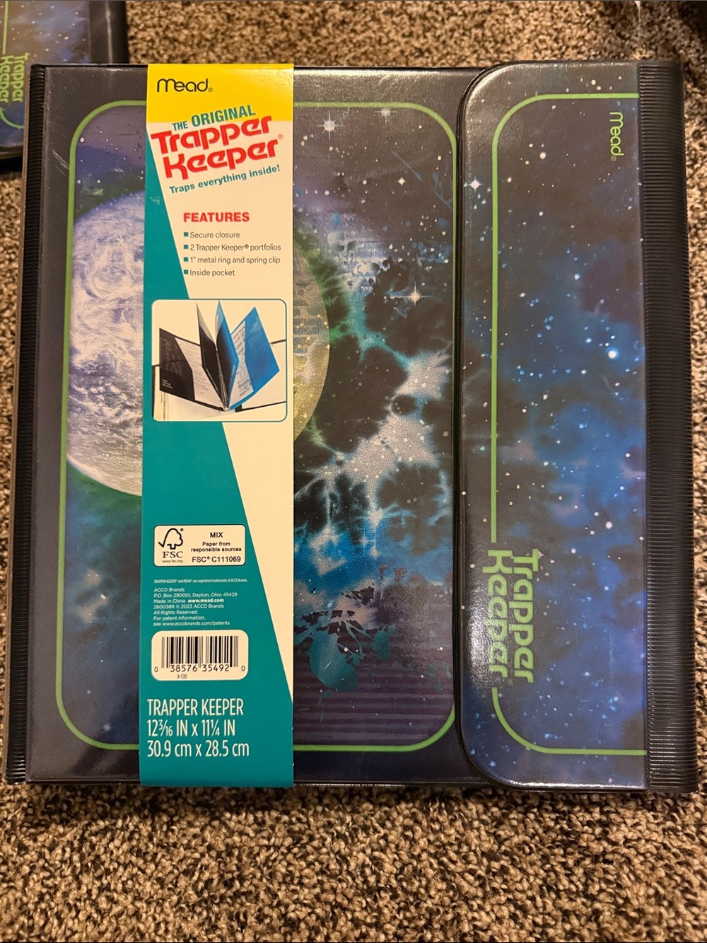 Mead Trapper Keeper Organizer - Blue Galaxy